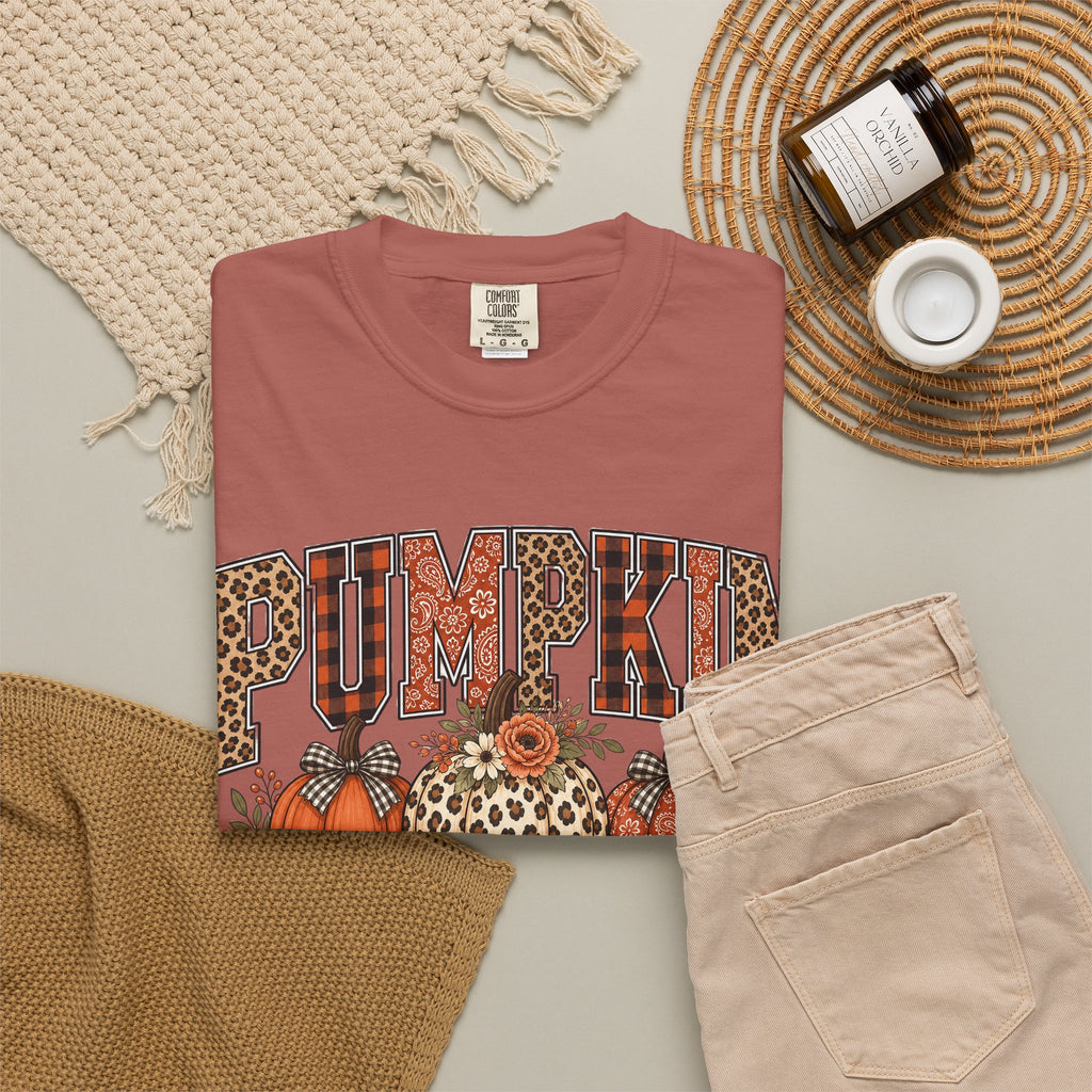 Pumpkin Mama Graphic T-Shirt