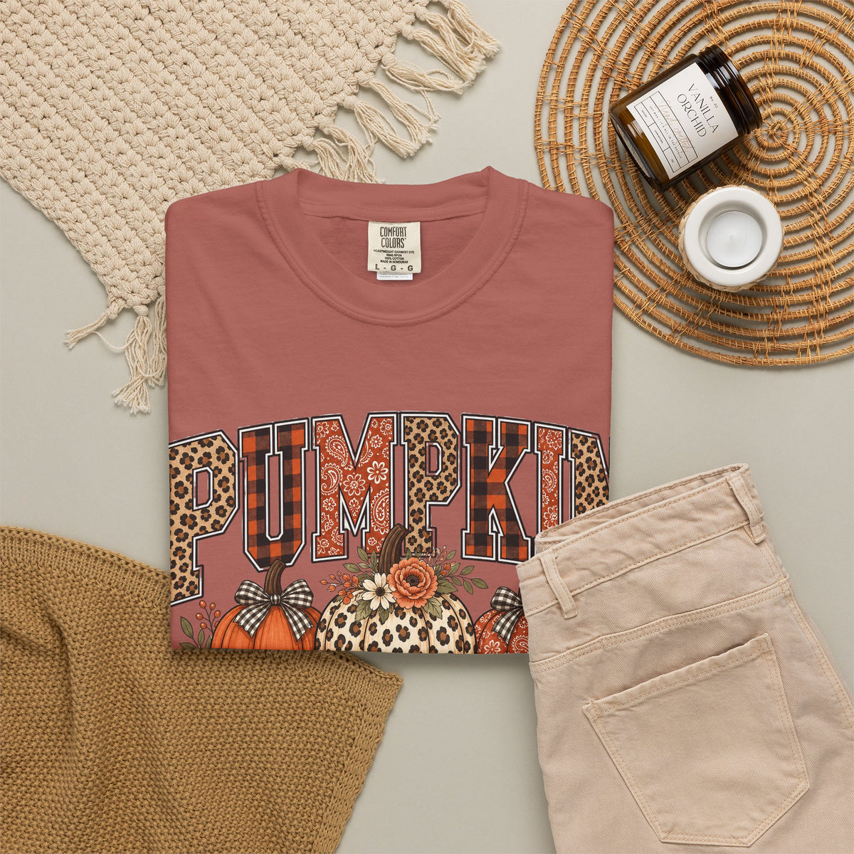 Pumpkin Mama Graphic T-Shirt