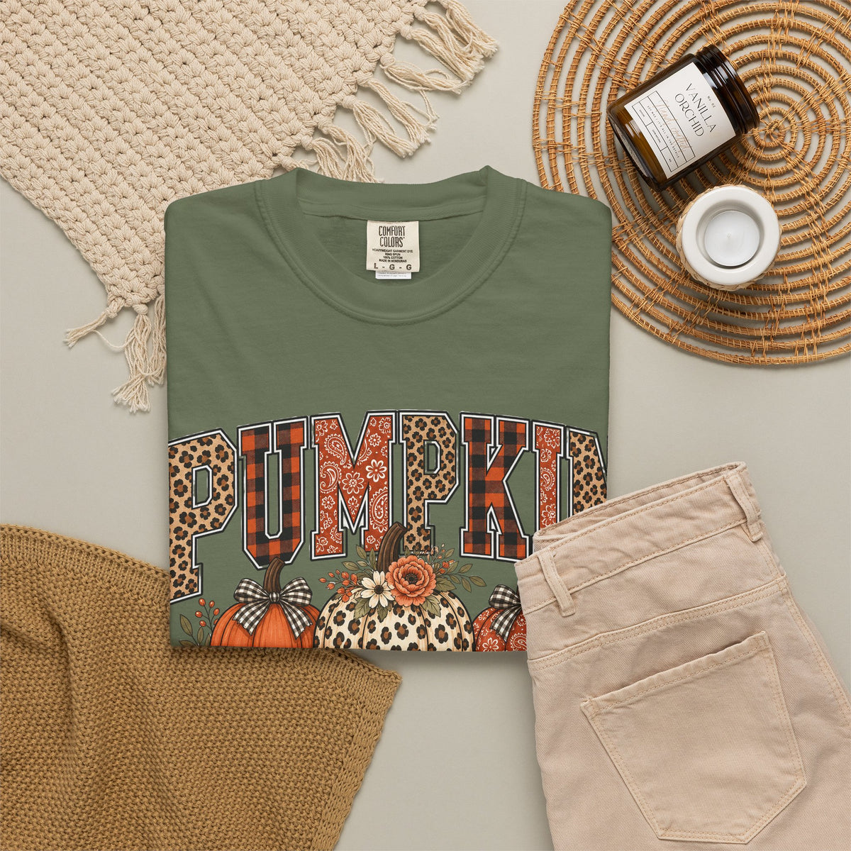 Pumpkin Mama Graphic T-Shirt