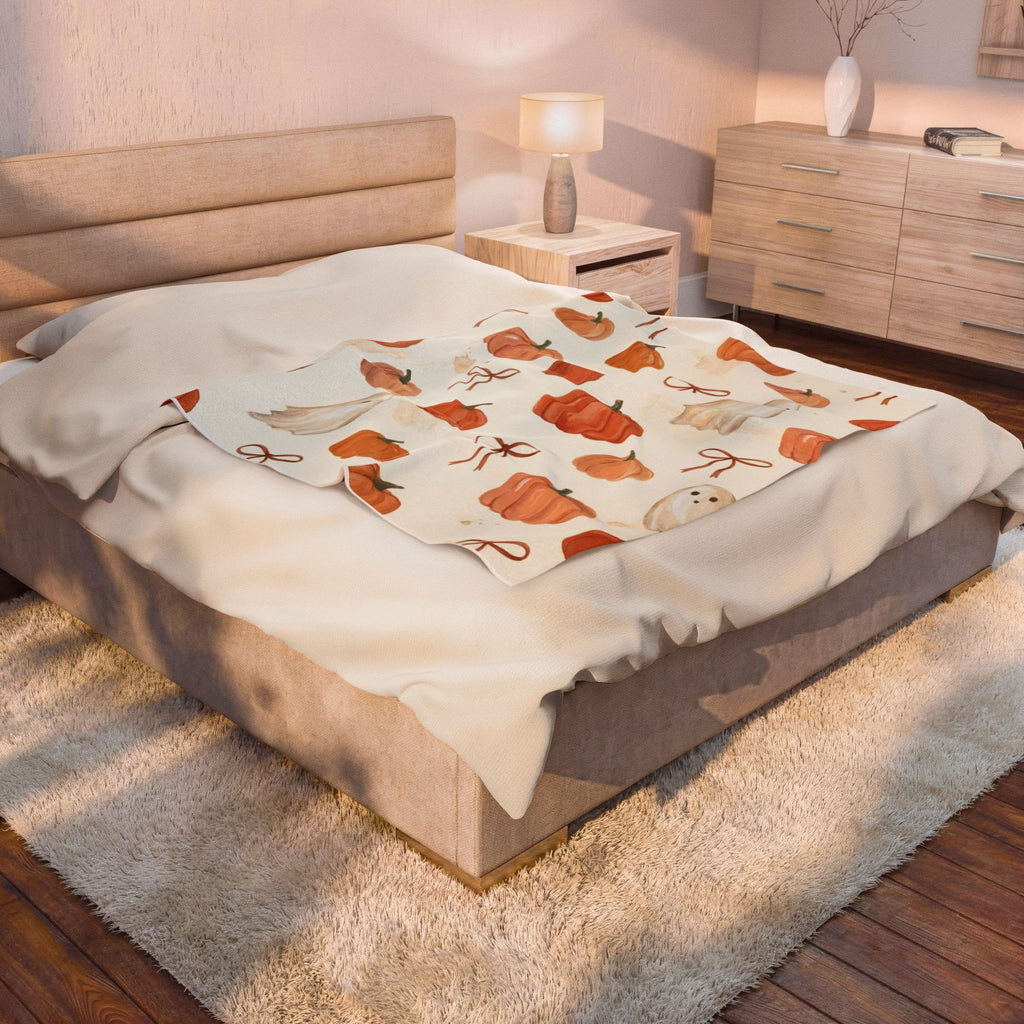 Velveteen Plush Blanket – Cute Halloween Pumpkins, Ghosts & Bows