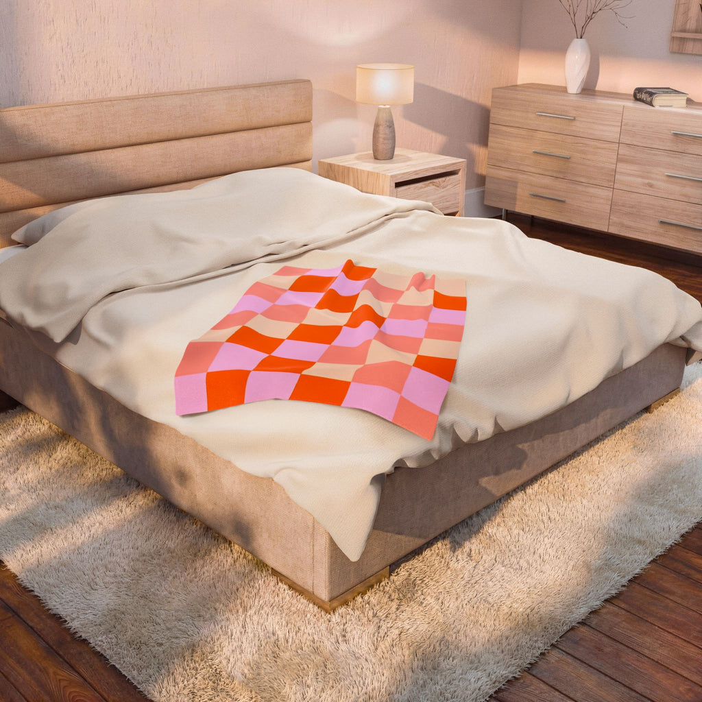 Retro Checkerboard Velveteen Plush Blanket – Pink, Orange & Lavender