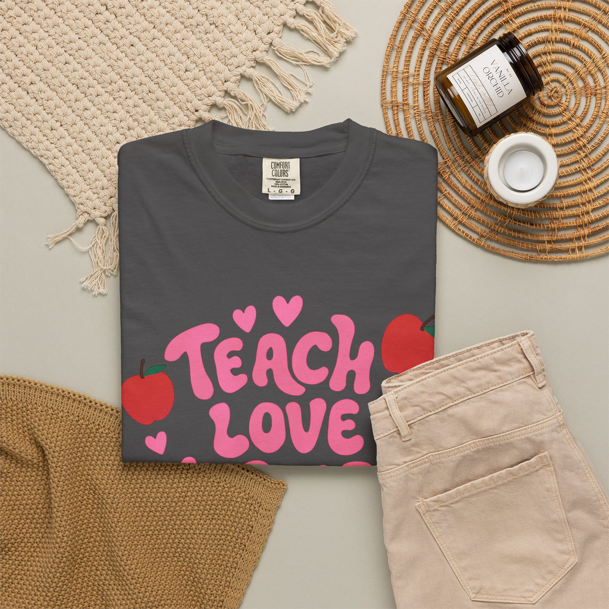 Teach Love Inspire Apple T-Shirt