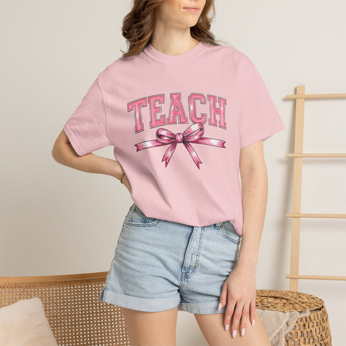 Teach Pink Bow Teacher T-Shirt