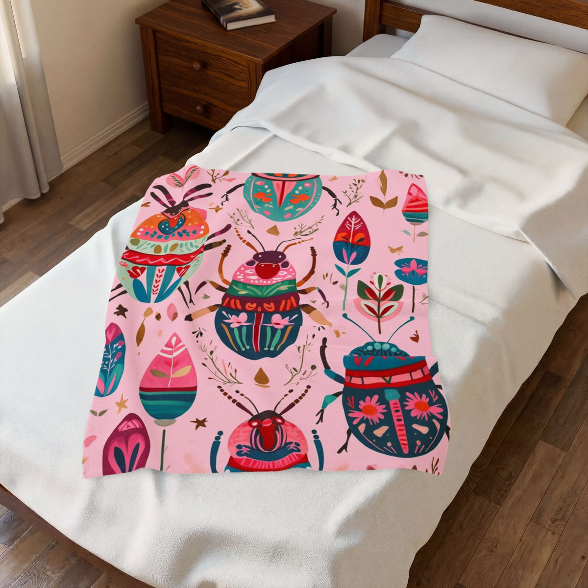 Colorful Beetle Pattern Velveteen Plush Blanket
