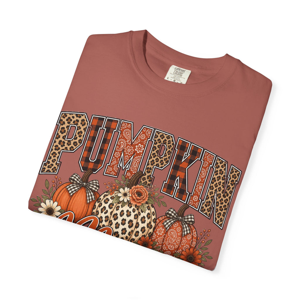 Pumpkin Mama Graphic T-Shirt